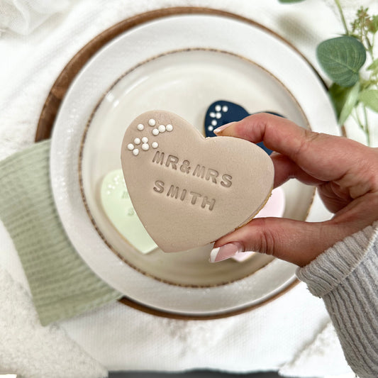 Beige Personalised Wedding favour biscuits with date